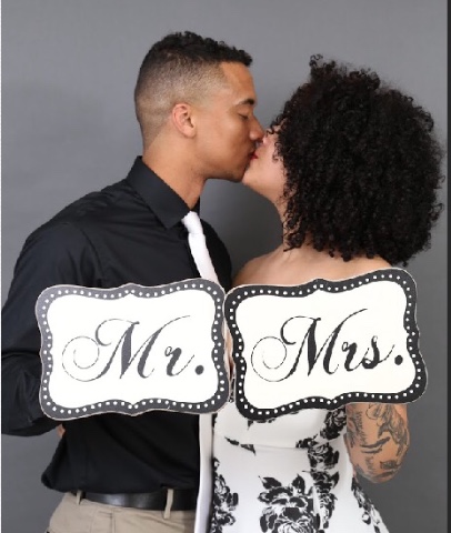 Design 332124 Canvas Prints