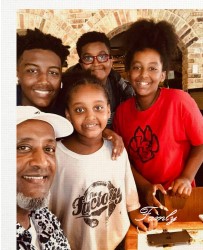 Design 613595 Canvas Prints Image